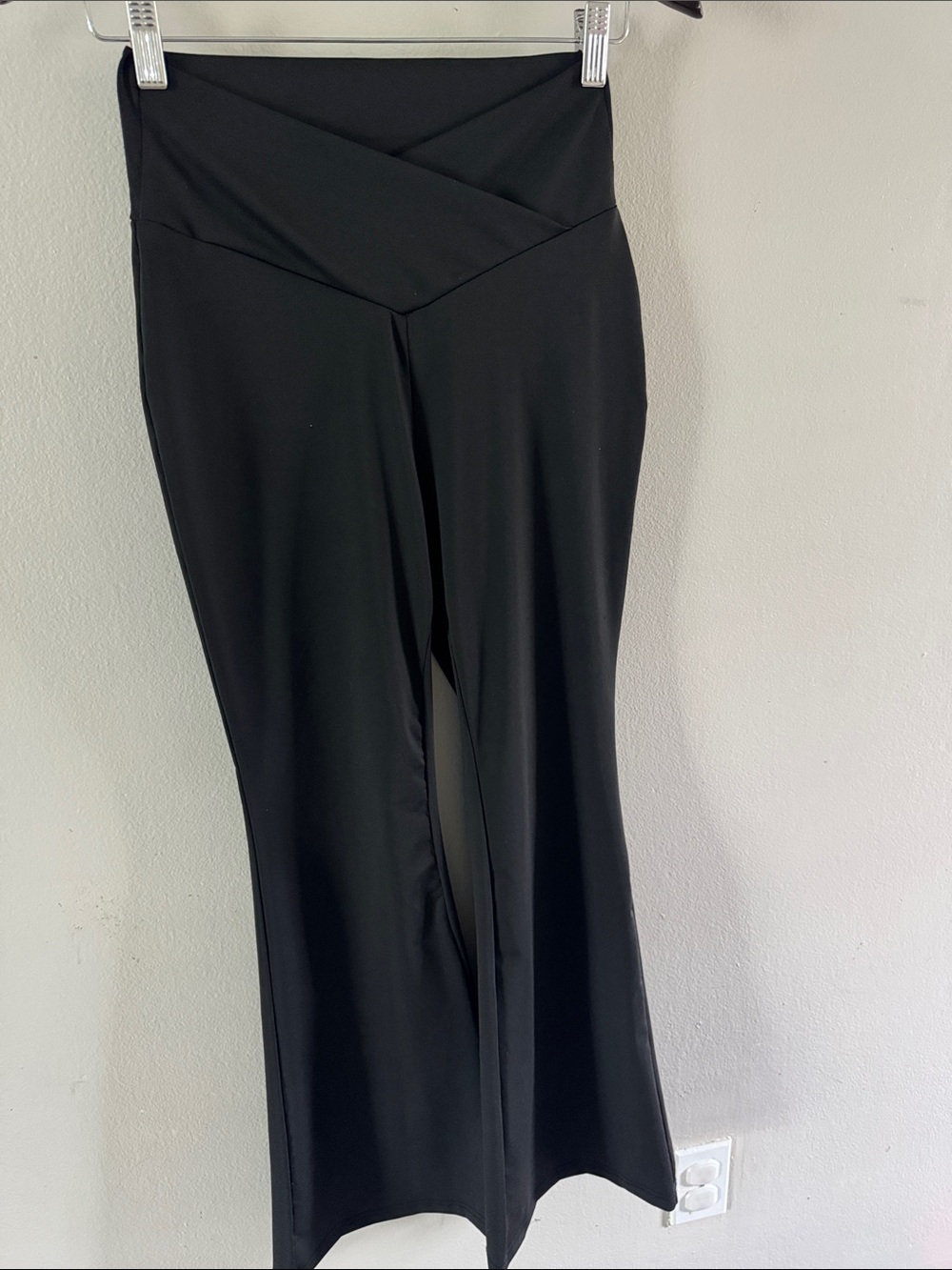 Flared High-Waist Bootcut Pants - Black